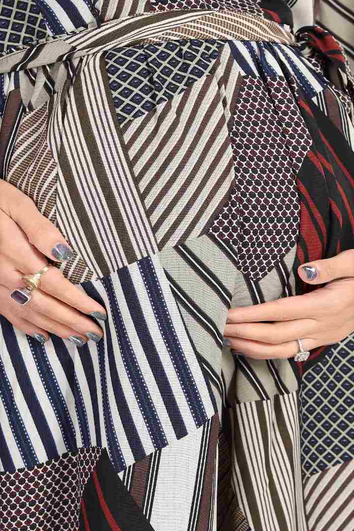 Kaleidoscopic Print Maternity Feeding Dress