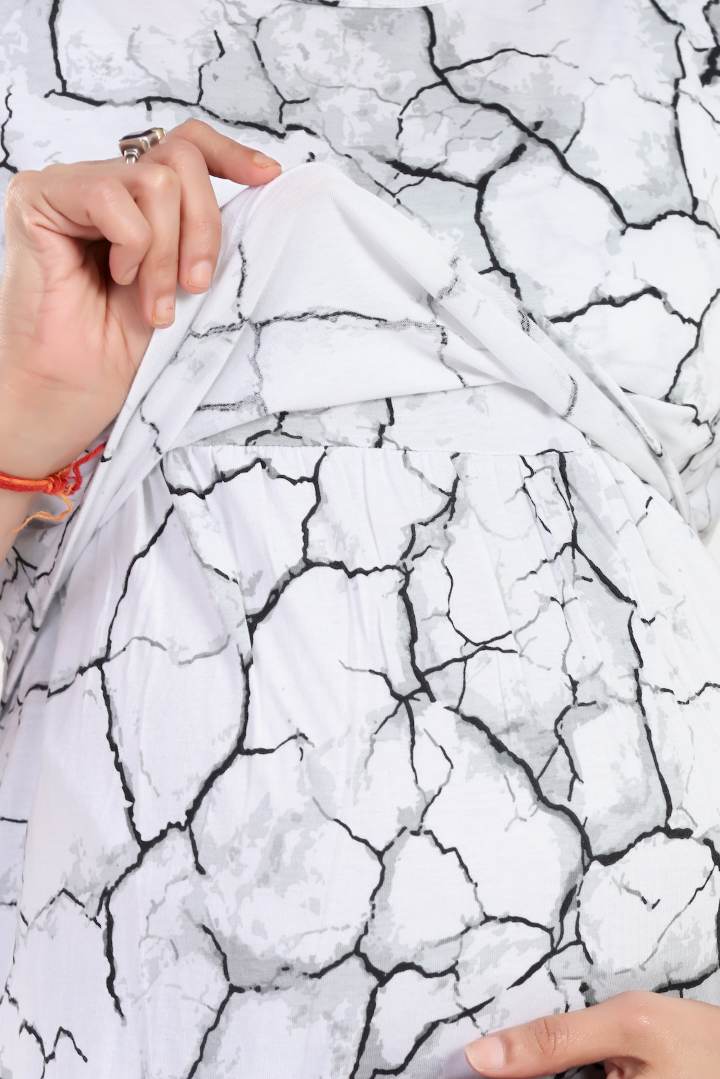 Cloudy Black Print Zipless Feeding Nightie