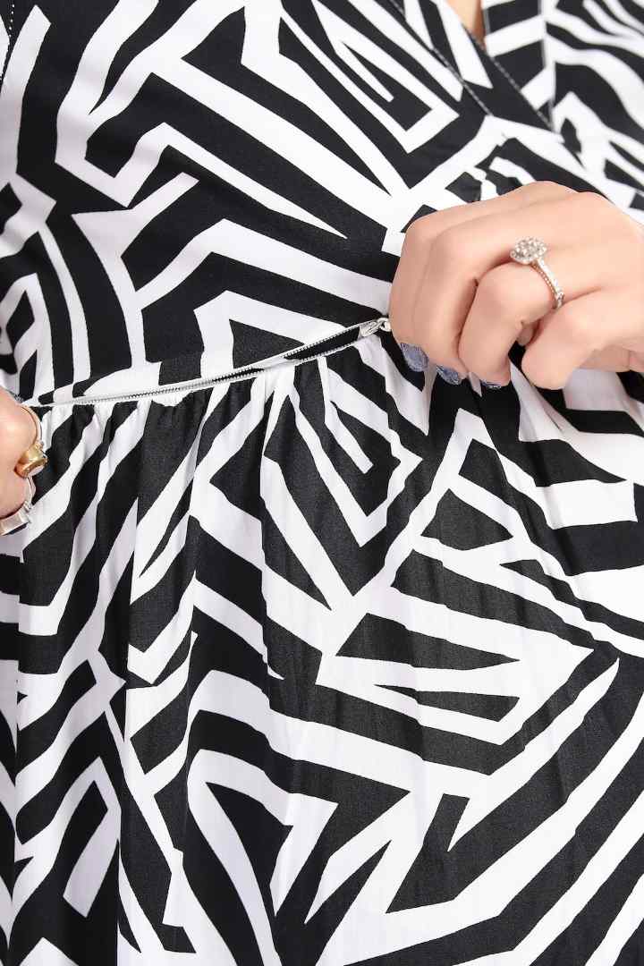 B&W Geometric Printed Maternity Dress