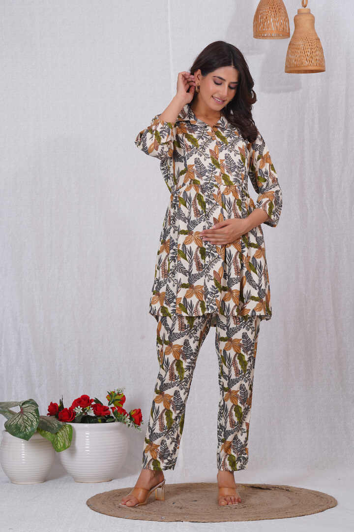 Cream Tropical Printed Feeding Set
