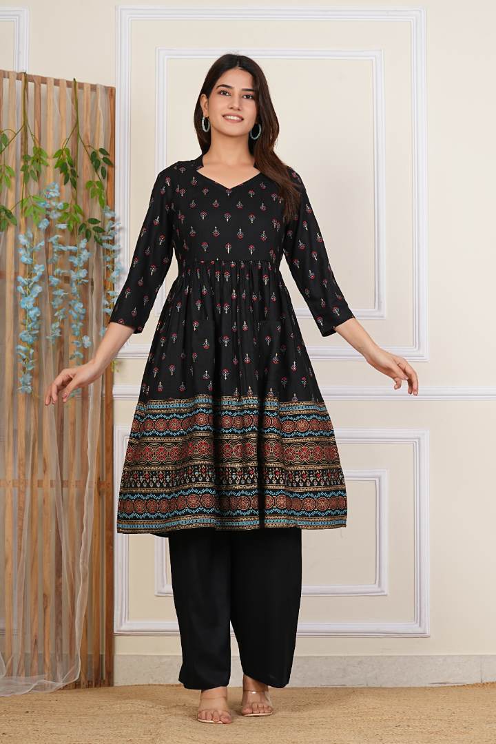 Black Printed Feeding Coord Set