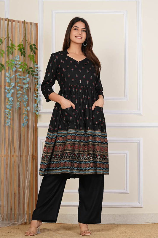Black Printed Feeding Coord Set