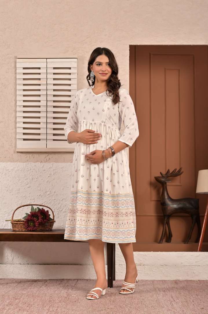 Pristine White Printed Feeding Kurta