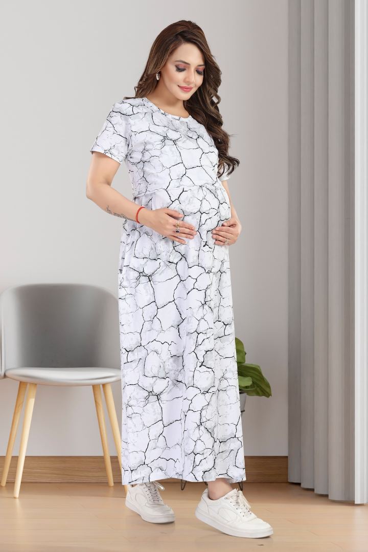 Cloudy Black Print Zipless Feeding Nightie