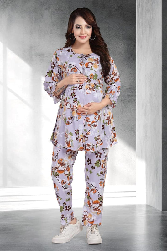 MomsBae Lilac Floral Feeding Coord Set, front view