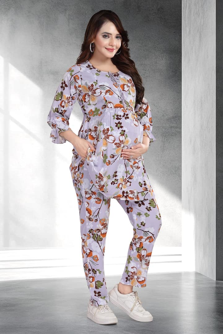 MomsBae Lilac Floral Feeding Coord Set, alternate full-length view