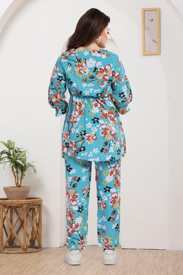 MomsBae Teal Floral Feeding Coord Set, back view