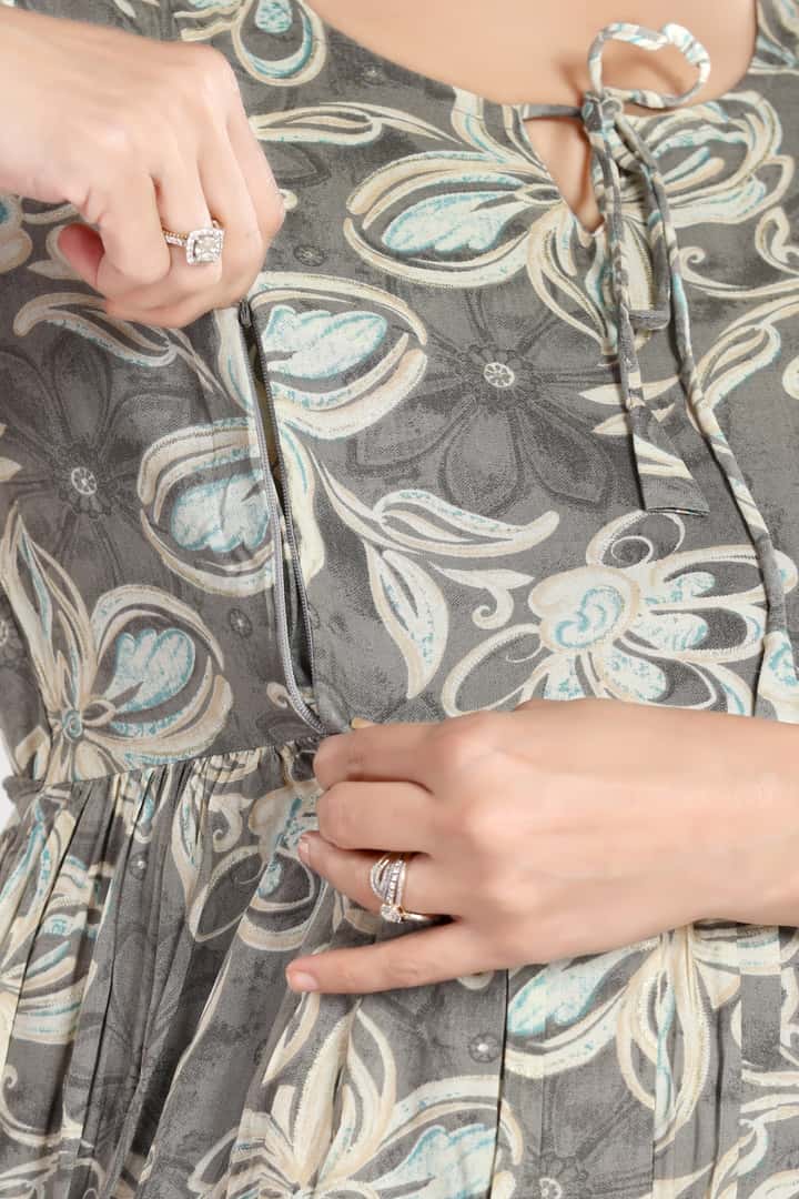 MomsBae Grey Cloud Printed Feeding Dress, nursing opening detail