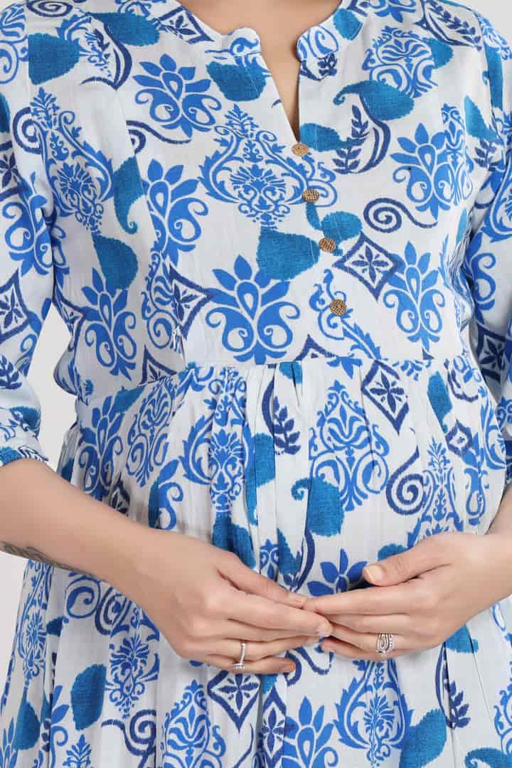 MomsBae Cobalt Floral Linen Maternity Feeding Dress, neckline and print detail