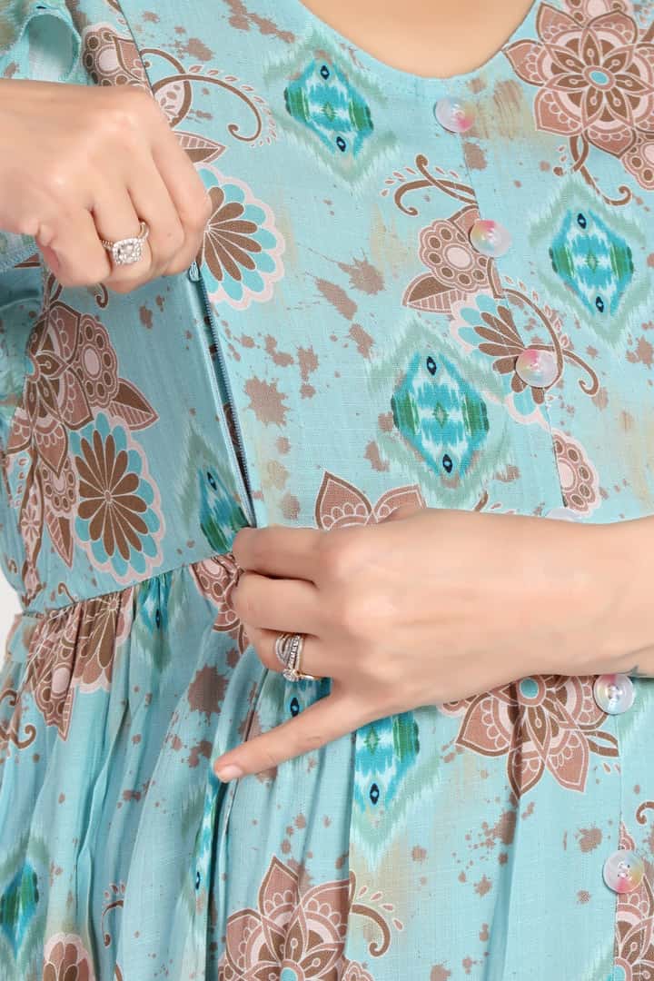 MomsBae Mint Floral Linen Ruffle Feeding Dress, nursing opening detail